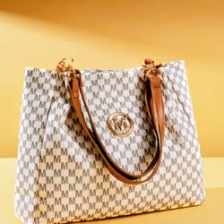 Brand New Women's Shoulder Bag 