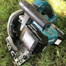 MAKITTA CIRCULAR SAW 