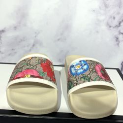 Gucci Flora GG Slides – Women’s Sizes 5.5, 6, 8.5 & 9 Ready for Pickup!