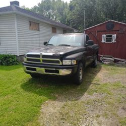 Dodge Ram 1500 V8