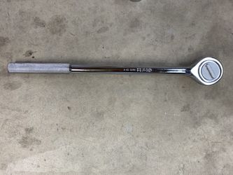 3/4” Drive Ratchet with 1-3/4” Socket (12 point)