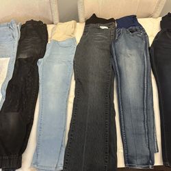 Gently Used Maternity Pants (Large)