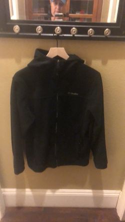 Black Columbia youth boys 18/20 jacket