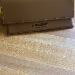Burberry Case