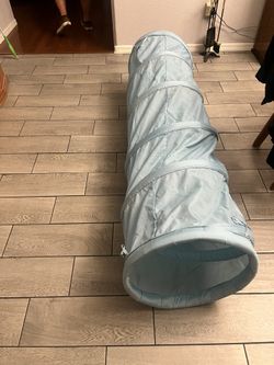 Nylon kids play tunnel