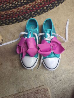 JoJo Siwa Size 1 Shoes