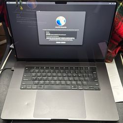 Apple 16" MacBook Pro (M3 Max, Space Black)