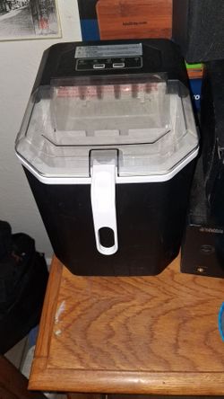 Coutertop Silonn ice maker