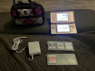 DS Lite Nintendo Handheld Pink Console Bundle