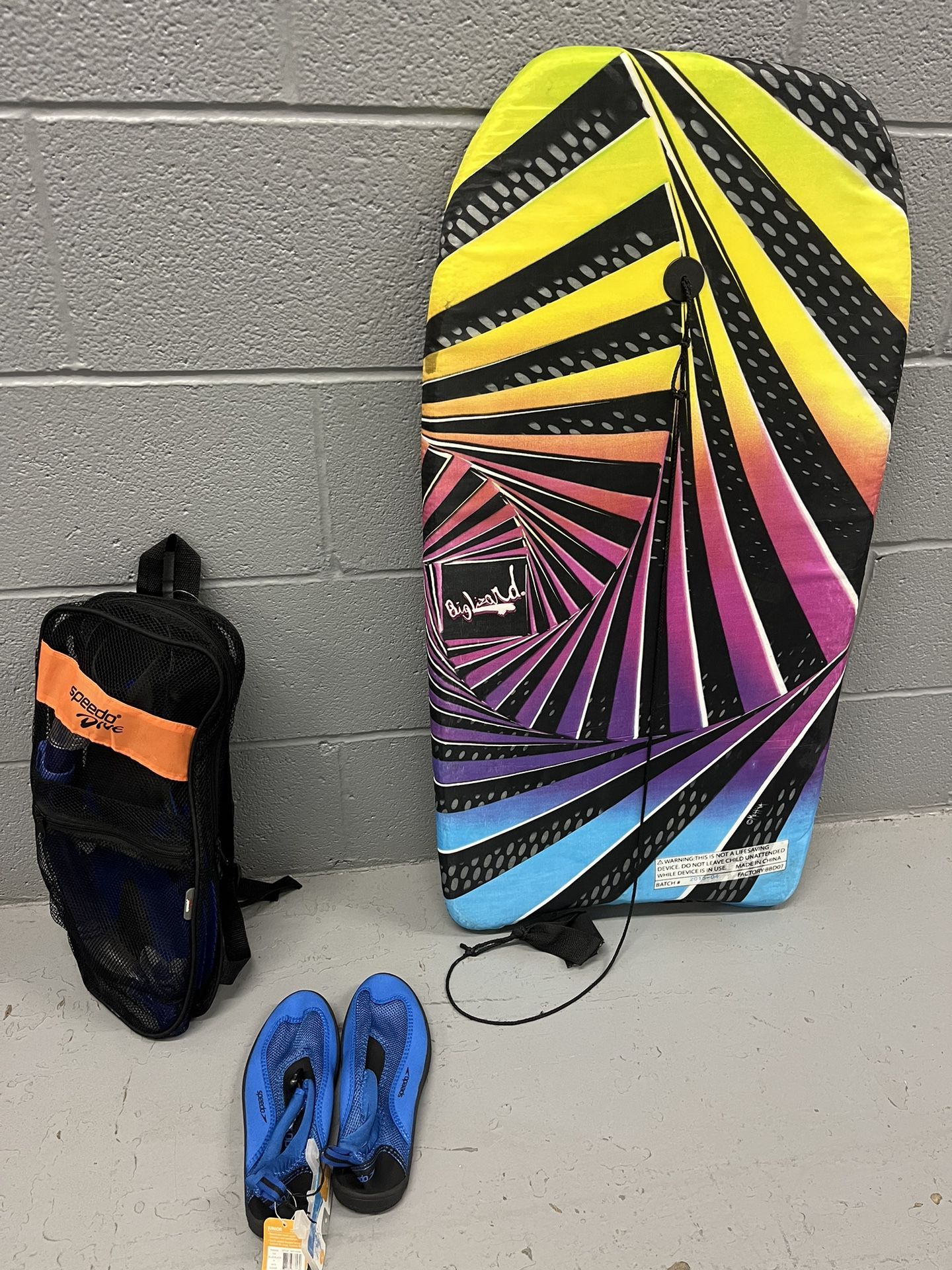 Kids Speedo Snorkeling Set With Beach Shoes And Boogie Board