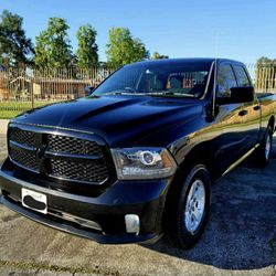 2014 RAM 1500 V8 