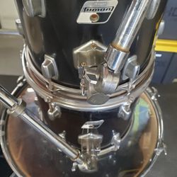 Ludwig 80's Rocker 5 pc. Drum Set