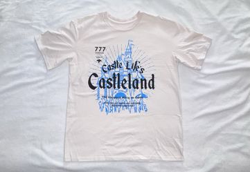 Castle Life Castleland Disney Park Graphic T Shirt Mens Large Cream Off White
