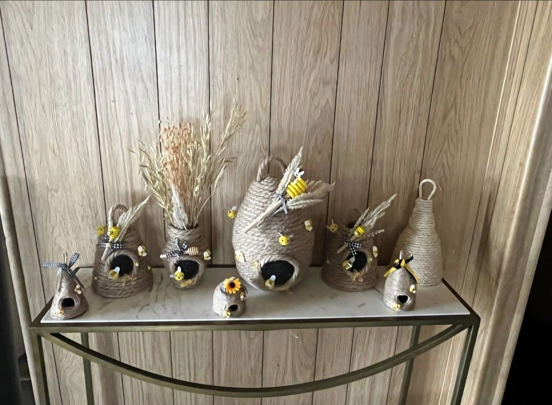 Bee Hive Center Pieces