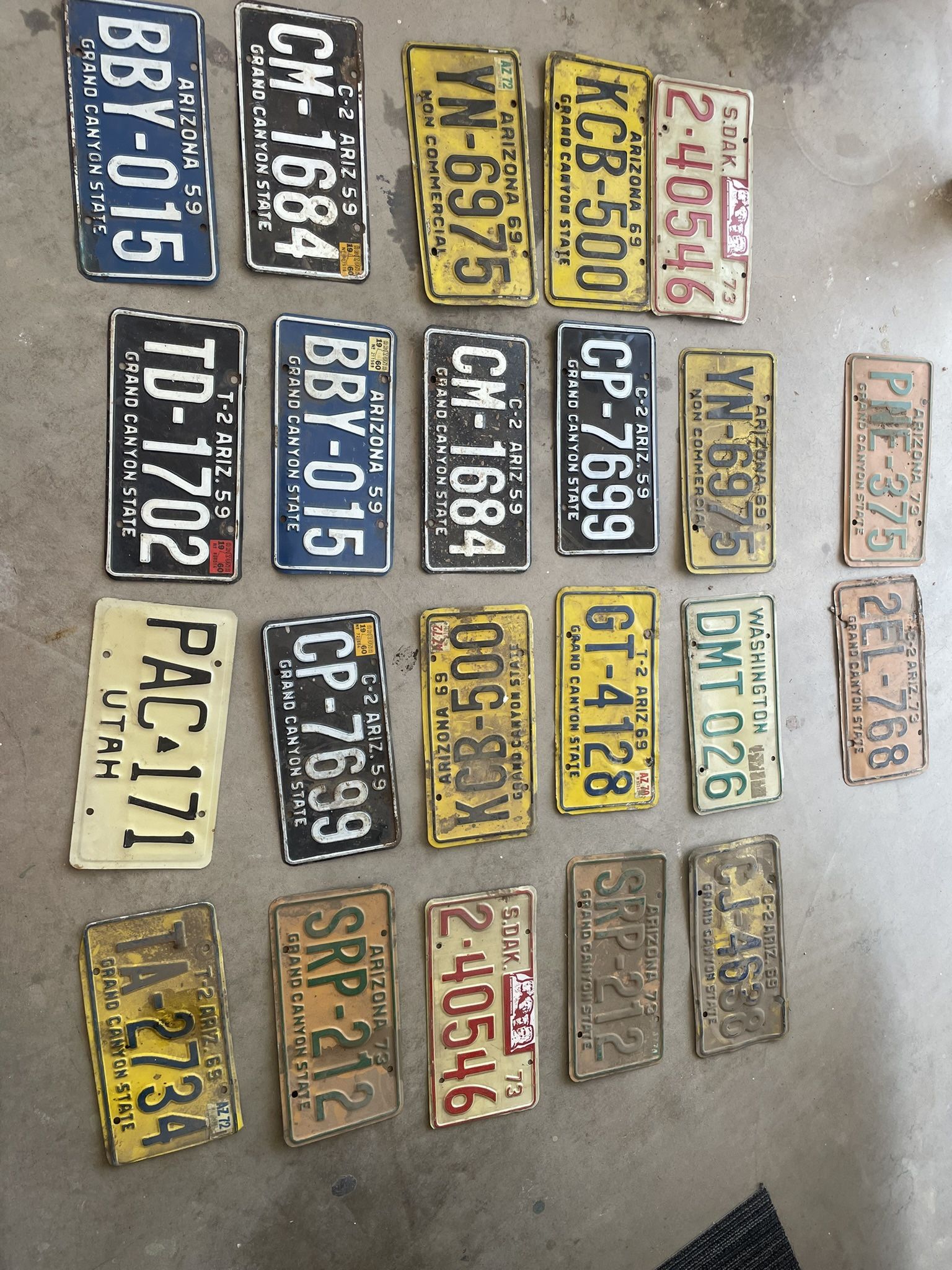 Classic Car Plates Collectors