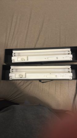 Two Fish Tank Lights Brand New Bulbs