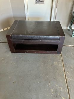Free Leather top Ottoman