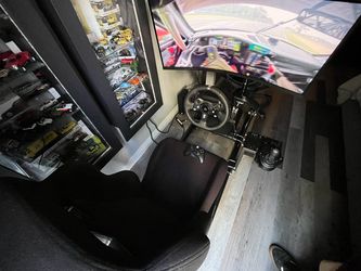 Logitech G920 Racing Simulator  XBOX