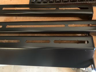 200 series Land Cruiser LFD aluminum cross bars and wind fairing
