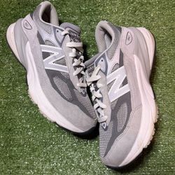 New Balance 990v6 Grey Size 7Y