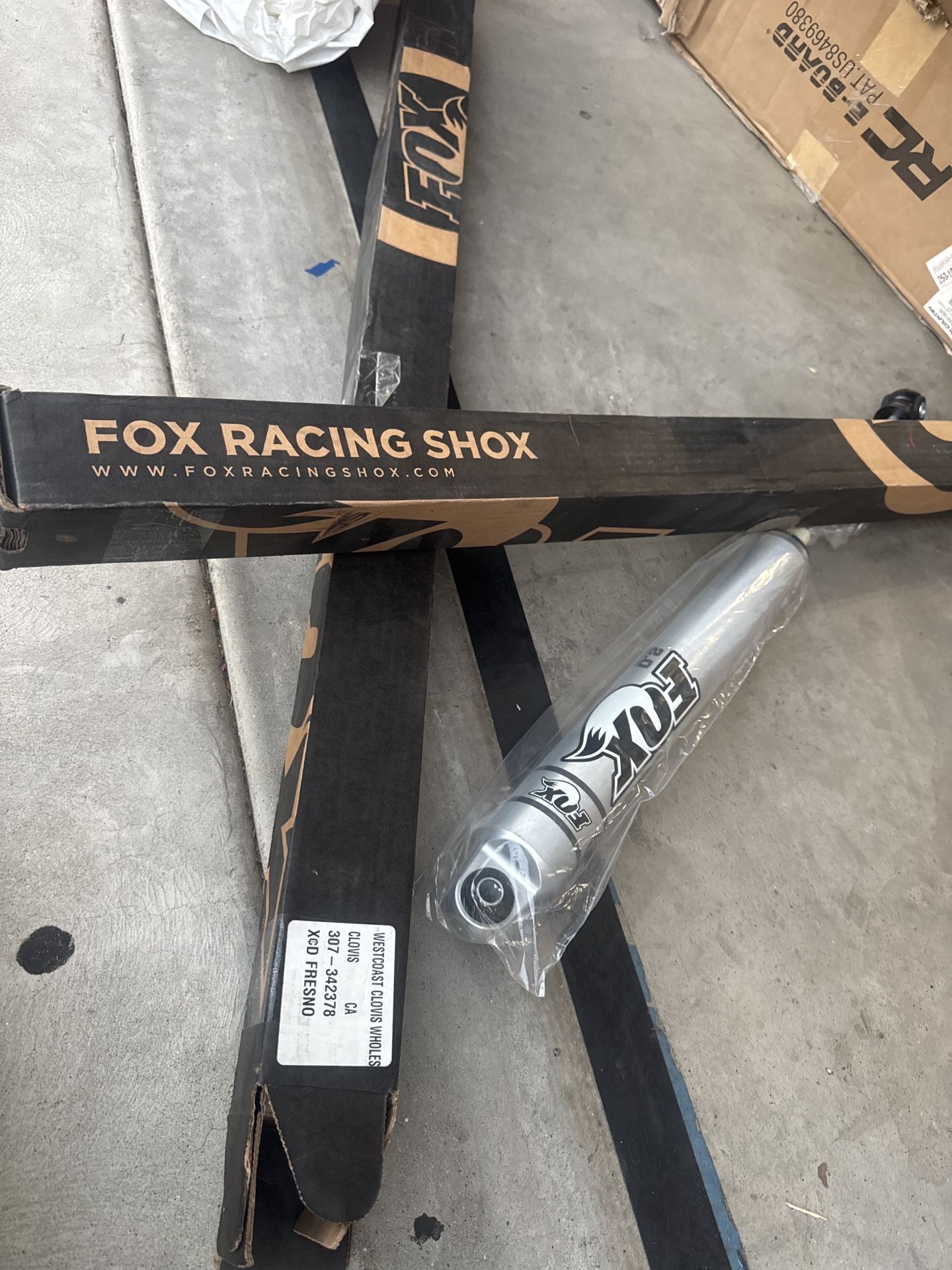 Fox’s Performance Series 2.0 IFP shock absorbers