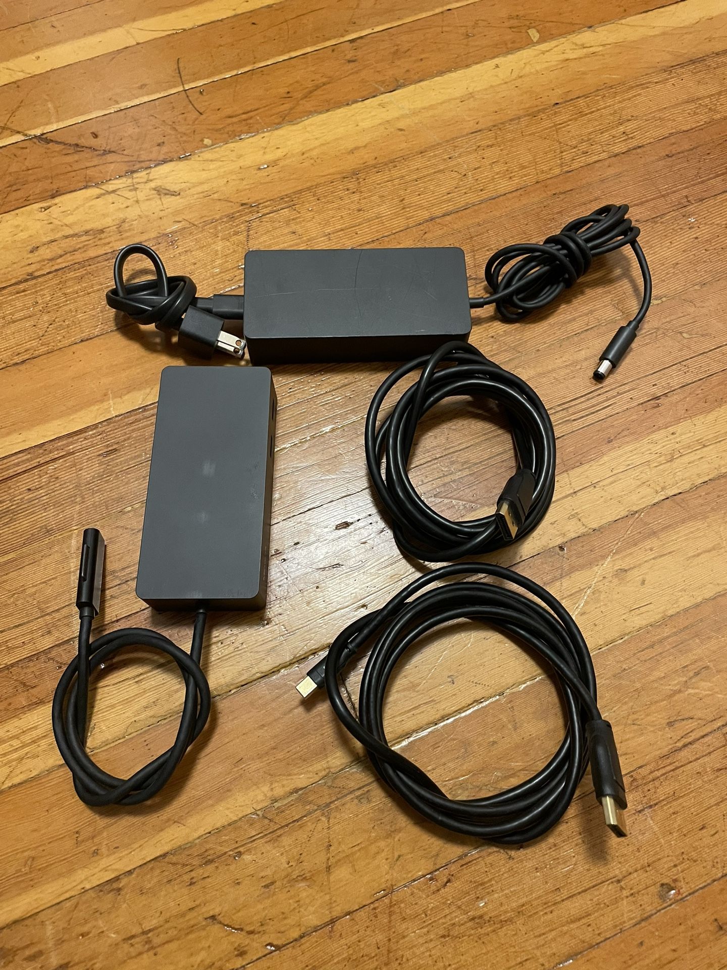 Microsoft surface Docking Station 