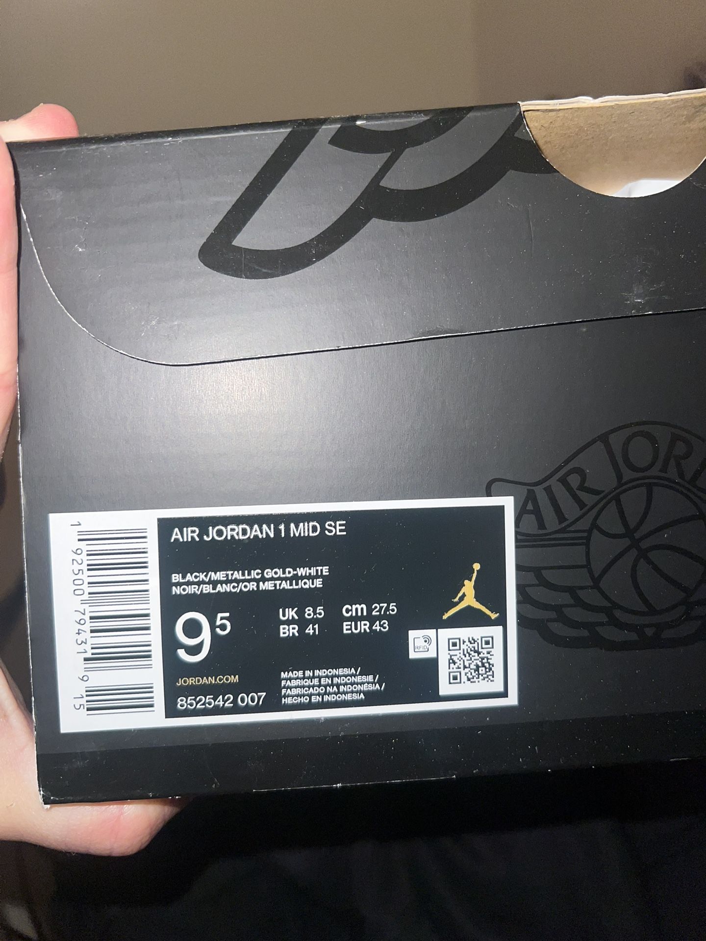 Jordan 1 Mid Se