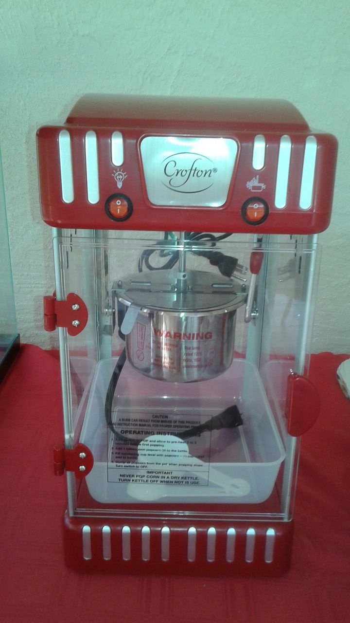 CROFTON KETTLE POPCORN MAKER