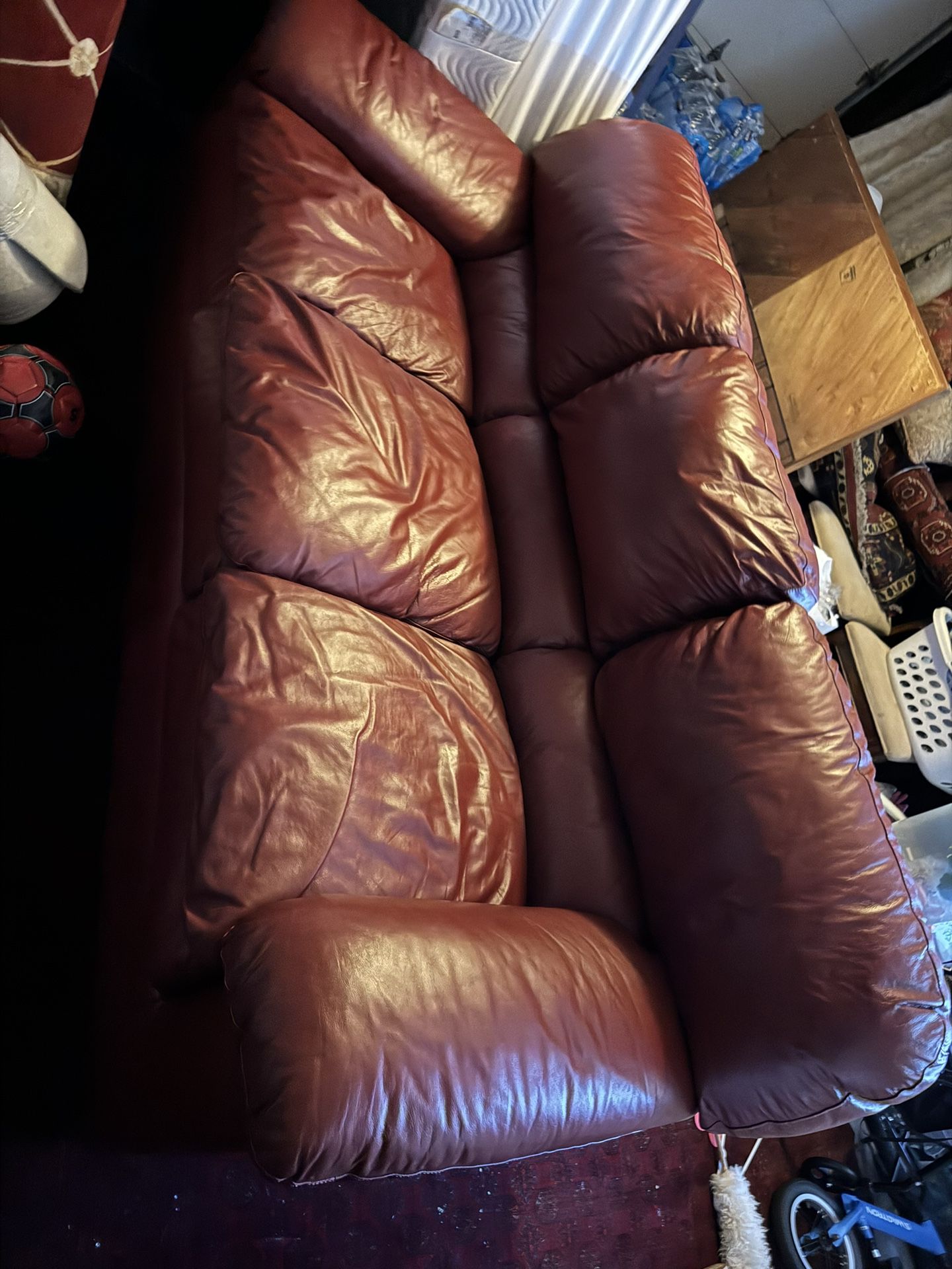 Leather Sofa Excellent Condition