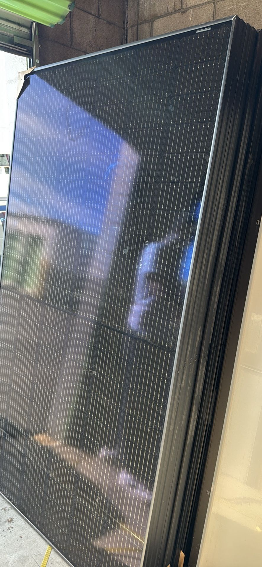 Canadian Solar 400w Black Solar Panel