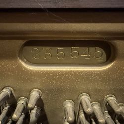 Baldwin monarch piano