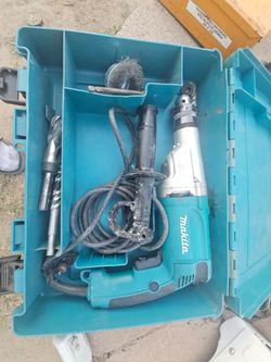 Makita Right Angle Drill – Heavy Duty with Case & Bits