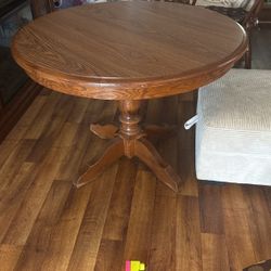 Table and chairs 