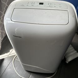 10000 BTU Toshiba Air Conditioner 