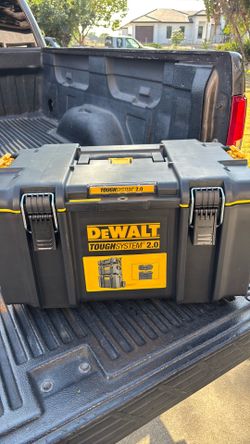 DeWalt tough system 2.0 box medium