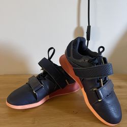 Women’s Reebok Legacy Lifter
