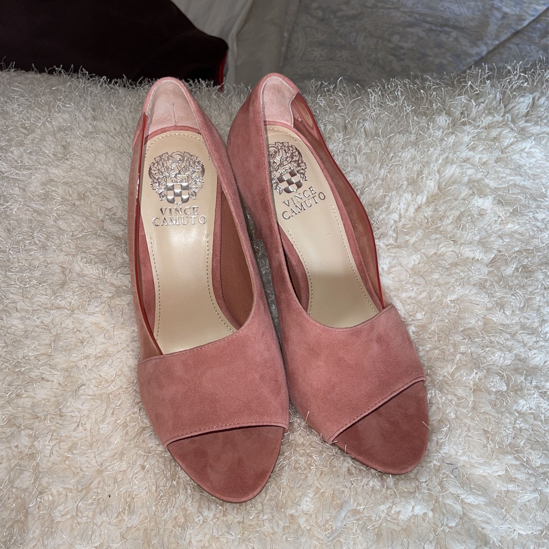 Soft Pink High Heeled Shoes