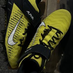 Nike Alpha Menace Pro 2 Mid Size 10