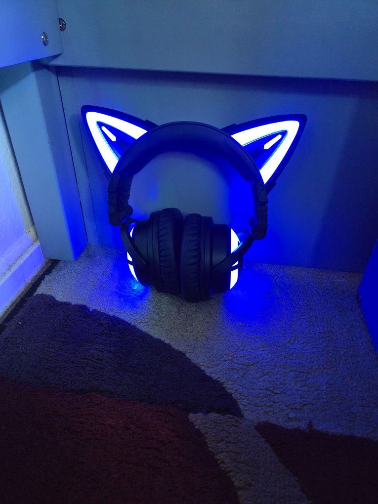 Headphones (Cat Ear)