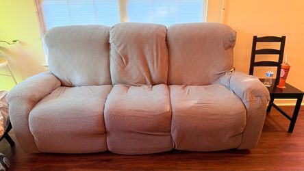 Leather Recliner – Sturdy & Functional – Needs Cover