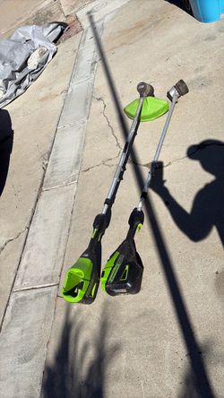 2 GREENWORKS weed eaters