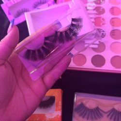 Lashes For Sale