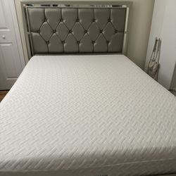 Headboard With Mattress and Box Spring For Sale