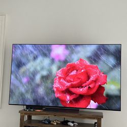 LG C2 77 INCH OLED TV