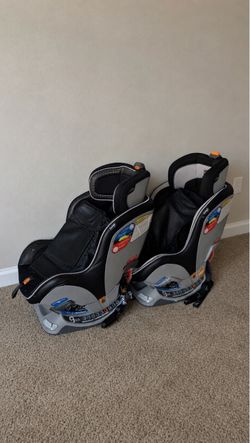 Chicco Nextfit Zip Convertible Car Seats Set of 2