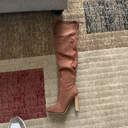 JustFab Womans Suede Boots