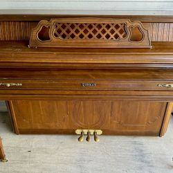 Vintage 1970’s Kimball Artist Console Piano and Bench  