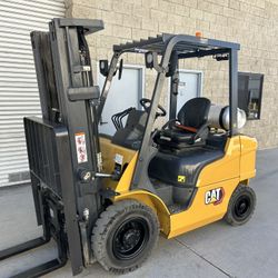 2022 Cat Forklift 