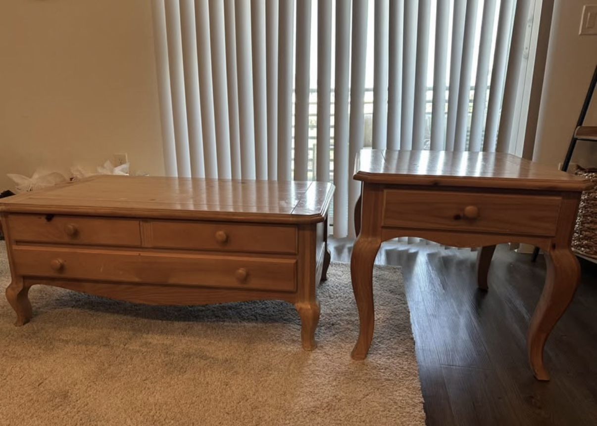 Coffee table set with side table