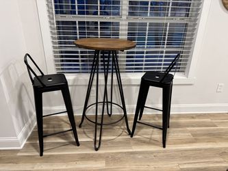 Bar tabletop and chairs